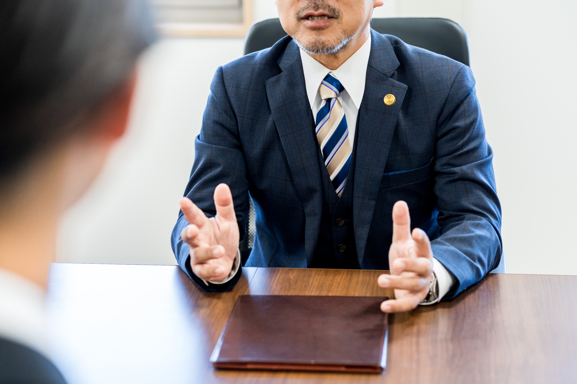 弁護士に相談