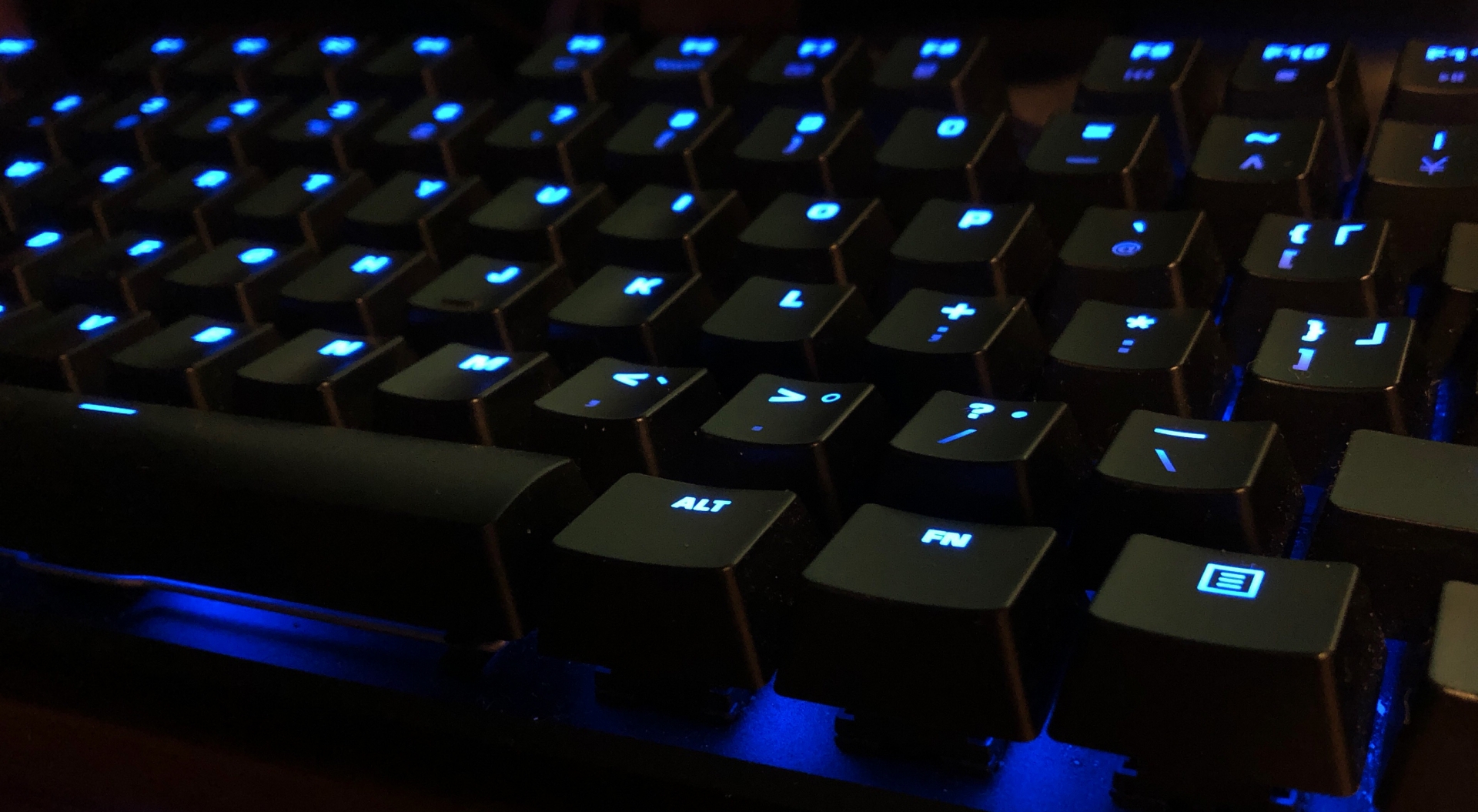 ゲーミングキーボード