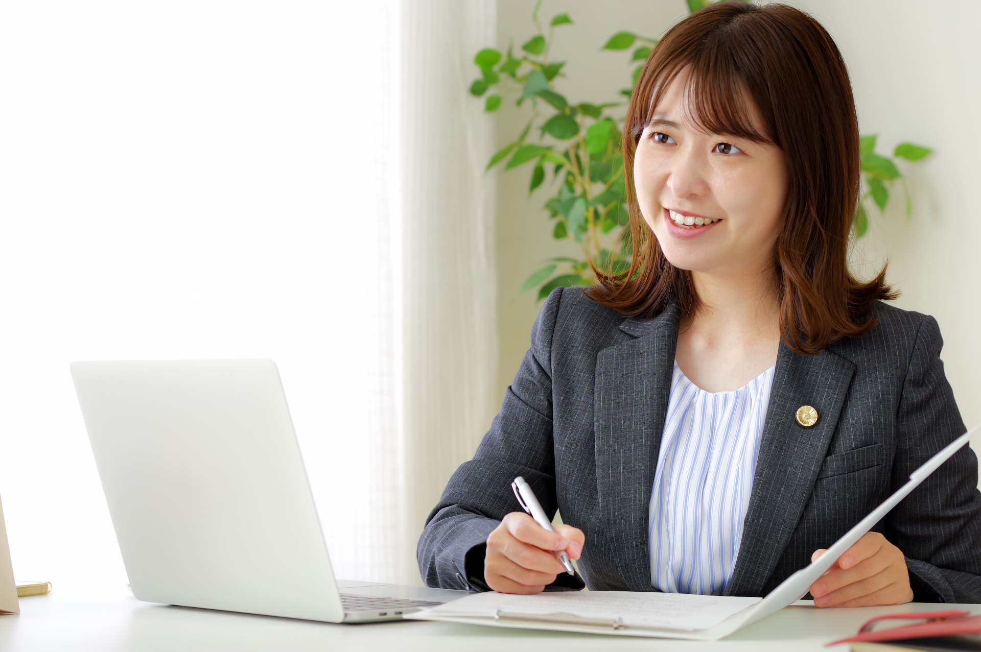 相談を受ける女性