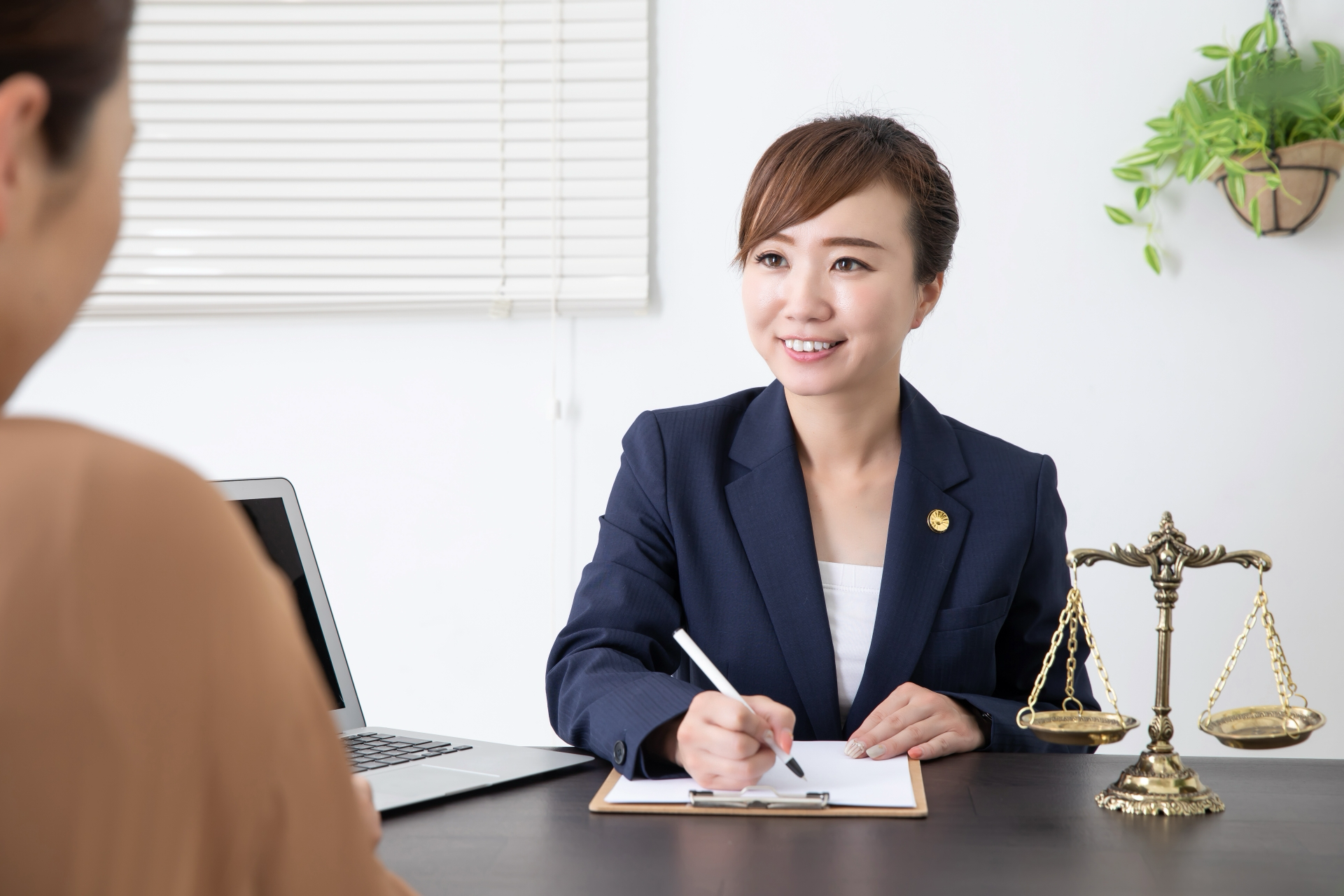 弁護士に相談